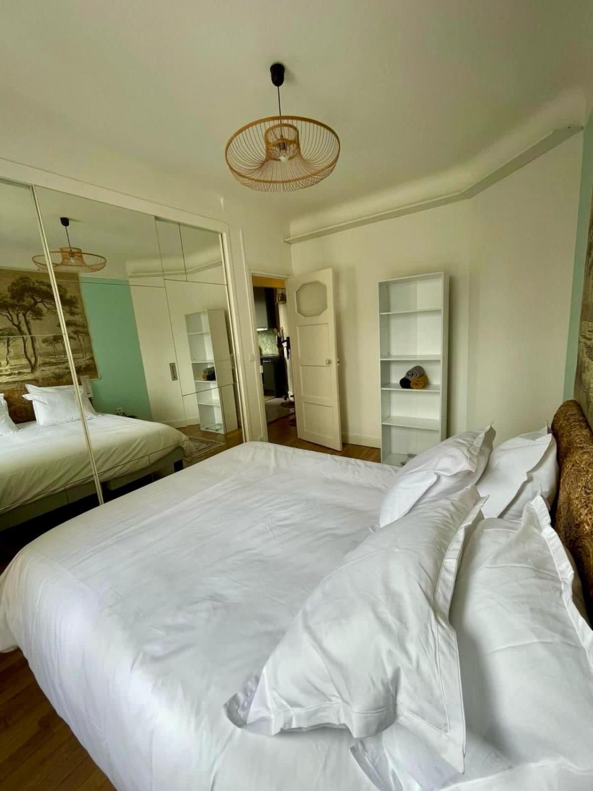Air Conditioning - Metro 14 - Charming Traditional Style And Modern Access 10 Mn Away From Center Of Paris Clichy Luaran gambar