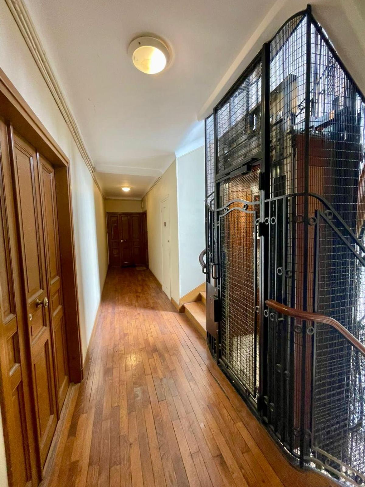 Air Conditioning - Metro 14 - Charming Traditional Style And Modern Access 10 Mn Away From Center Of Paris Clichy Luaran gambar